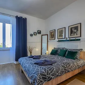  Apartament Todor